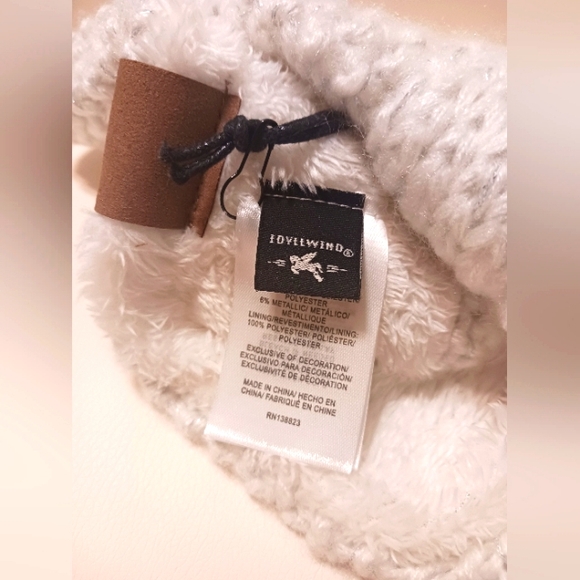 NWT WOMEN'S IDYLLWIND KNITTED BOW HEADBAND BY MIRANDA LAMBERT - Picture 3 of 6